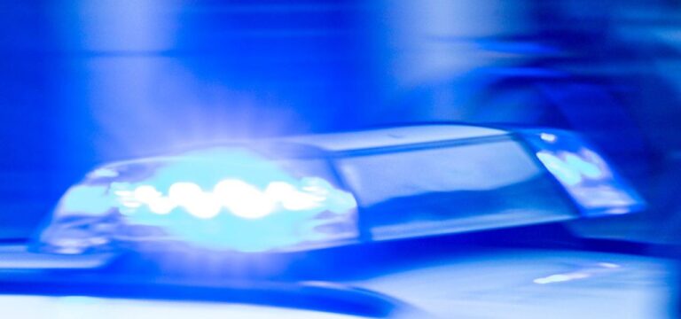 Wismar: Jugendliche zeigen Hitlergruß vor Supermarkt