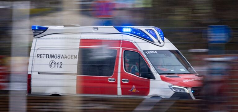 Böllerexplosion auf Dartturnier – zwei Schwerverletzte