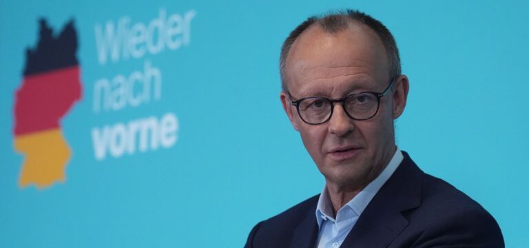 „Darf Industrie nicht gefährden“: CDU-Chef Merz stellt Kohleausstieg infrage