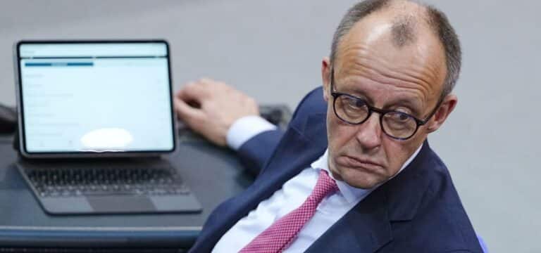Nach Merz‘ Migrationsvorstoß: Union sackt in mehreren Umfragen leicht ab