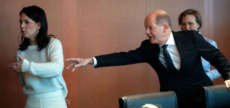 Streit um Milliarden für Kiew: Scholz‘ Ukraine-Kurs setzt Rest-Ampel unter Stress
