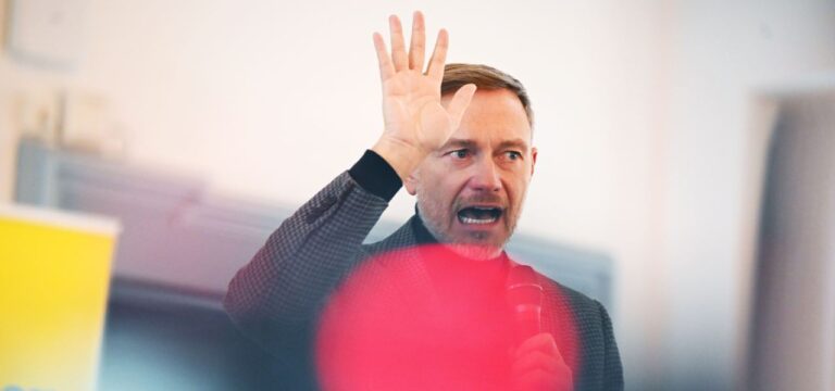 Ziel: schwarz-gelbe Koalition: FDP lehnt Zusammenarbeit mit Grünen in neuer Regierung ab