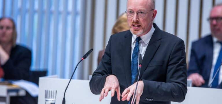 Innenminister zu AfD: Länder brauchen schnell Akteneinsicht