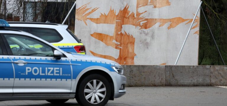 Mehr als 600 Wahlplakate in Mecklenburg-Vorpommern zerstört
