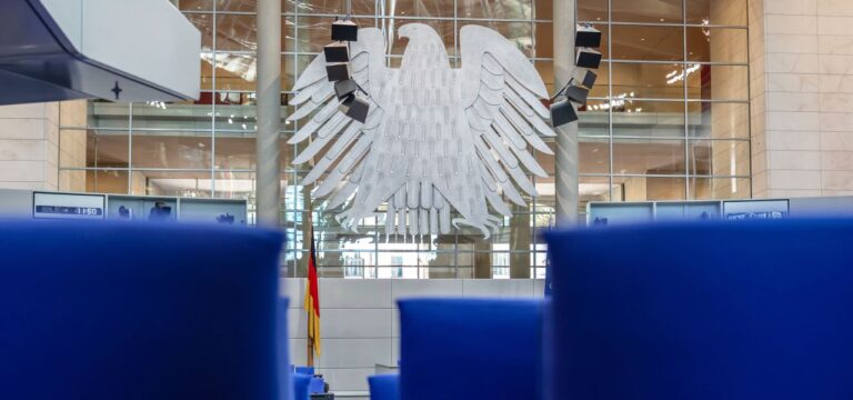 Abstimmung über 500 Mrd. Euro: Schuldenpaket im Bundesrat – was bedeutet das für Deutschland