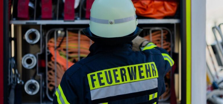 Mehrere Brände richten erheblichen Schaden in Westmecklenburg an