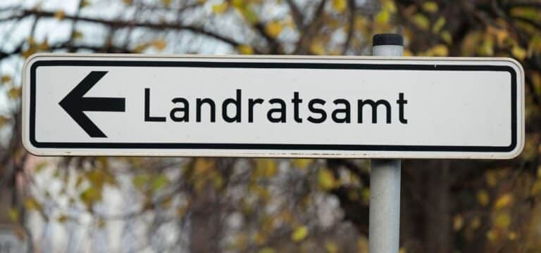 18 Bewerber für vier Landratsposten -Bewerberlisten stehen
