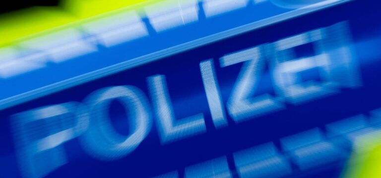 Polizisten bei Einsätzen in Rostock und Bad Doberan verletzt