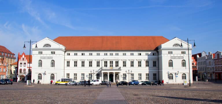 Präsentation der Ergebnisse der Bürgermeisterwahl am 12. April