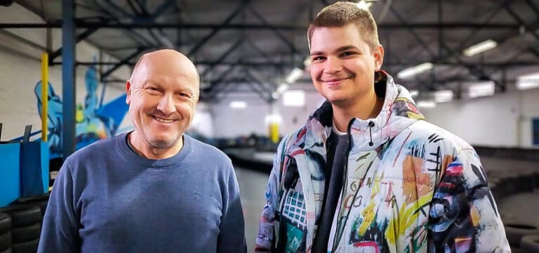 Am Sonntag geht es zum zweiten Charity-Event auf die Ostsee-Kartbahn