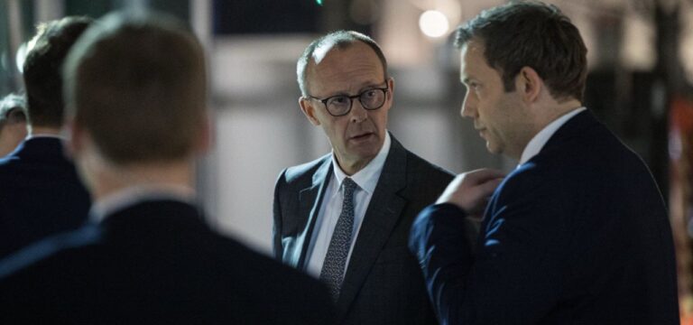 Bedrohung für Schwarz-Rot: Es tickt eine Zeitbombe im Mega-Schulden-Deal