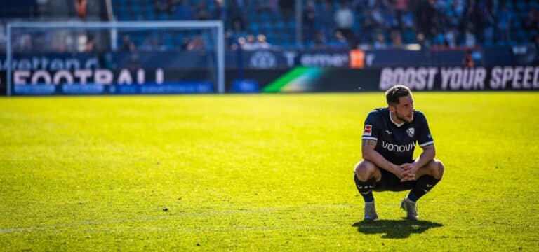 Gütig wie der Weihnachtsmann: Fassungsloser VfL Bochum verschenkt direkten Klassenerhalt