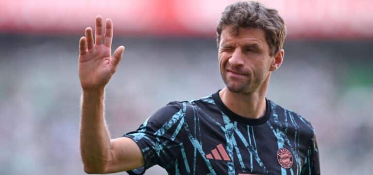 „Entspricht nicht meinem Wunsch“: Thomas Müller muss FC Bayern zum Saisonende verlassen
