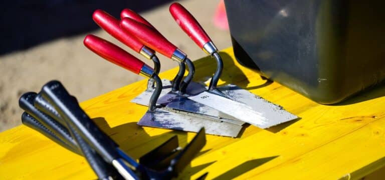 Verbände warnen Schwarz-Rot: Deutschland steckt in der Krise