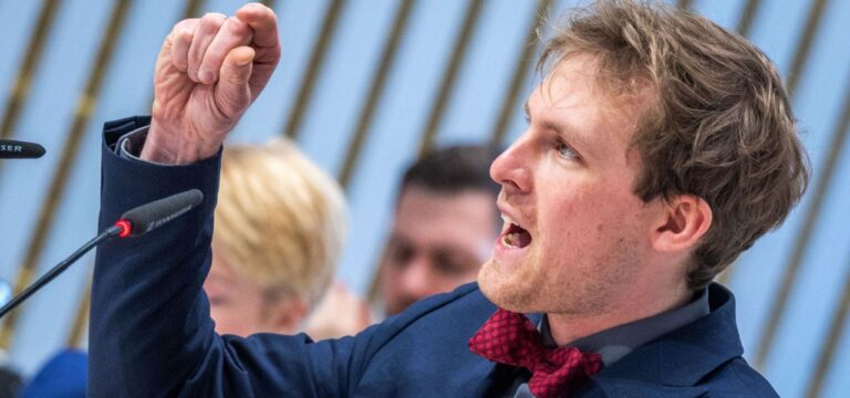 Ordnungsruf: Abgeordneter Hannes Damm nennt Trump und Putin „durchgeknallte Diktatoren“