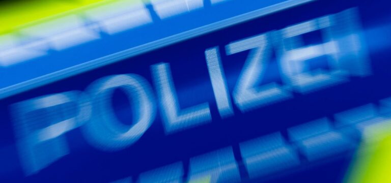 Einbruch in Einkaufsmarkt: Kriminalpolizei bittet um Zeugenhinweise