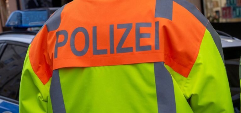 Verfassungsfeindliche Symbole zwischen Hohen Viecheln und Bad Kleinen