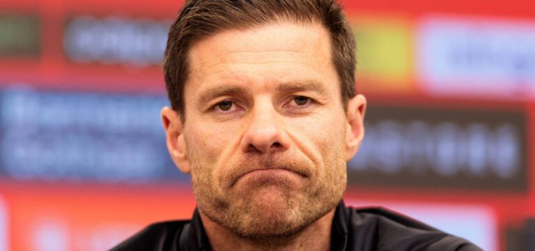Xabi Alonso setzt zermürbendes Spiel fort und widerspricht Bayer-Star