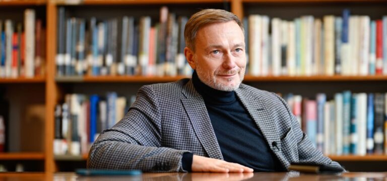 Ex-Minister wird Freiberufler: Christian Lindner darf seinen neuen Job ausüben