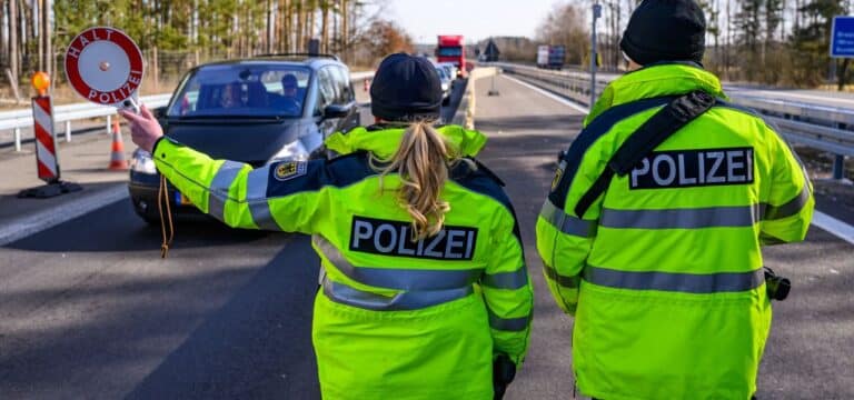 Zurückweisung von Asylsuchenden: Was die neuen Regeln an den Grenzen bedeuten