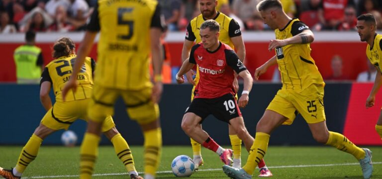Florian Wirtz fliegt zum Mittelpunkt des Transferwirbels
