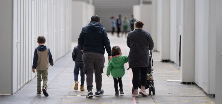 Schwarz-Rot verschärft Migrationsregeln – das soll sich ändern