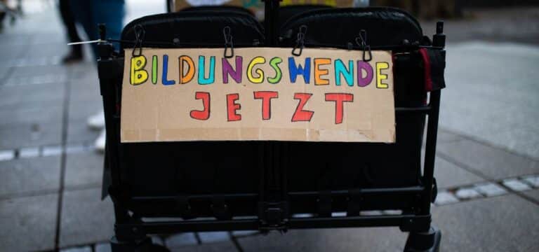 Bildungsprotest in Schwerin – Schüler fordern Schulreformen