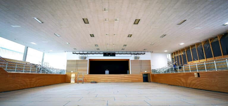 Wismar: Eröffnung der (neuen) „Stadthalle“ für Ende 2025 geplant