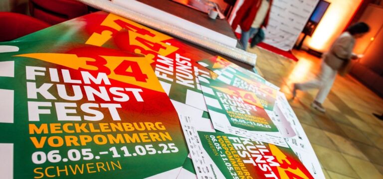Filmkunstfest MV in Schwerin gestartet – Elf Weltpremieren