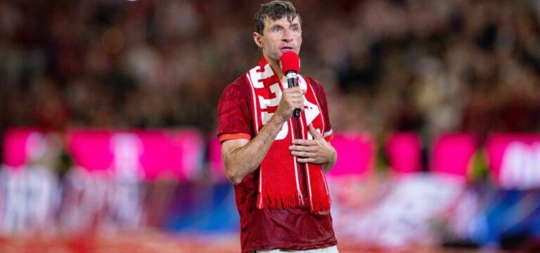Plötzlich fehlen selbst FC-Bayern-Legende Thomas Müller die Worte