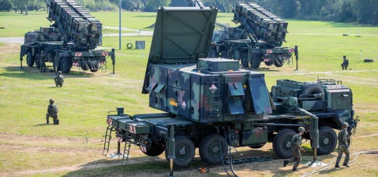 Flugabwehr, Marschflugkörper, Drohnen: Nato will massiv aufrüsten