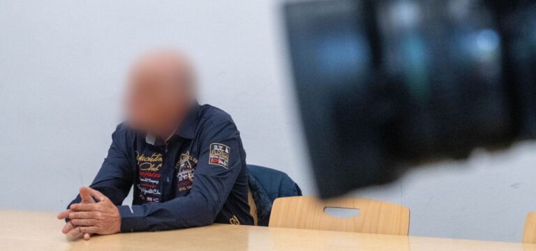 Weihnachtsmann schlägt frechen Vierjährigen – 4000 Euro Geldstrafe