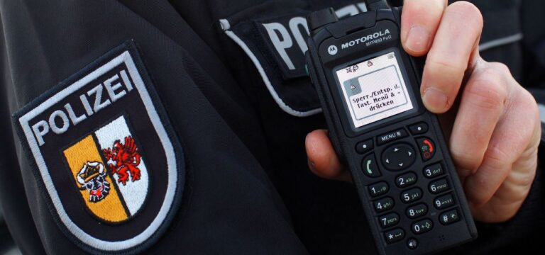 Polizei-Handys seit Hackerangriff nicht nutzbar