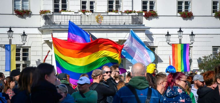 Angriffe auf CSD – Landtagsdebatte zum Schutz queeren Lebens