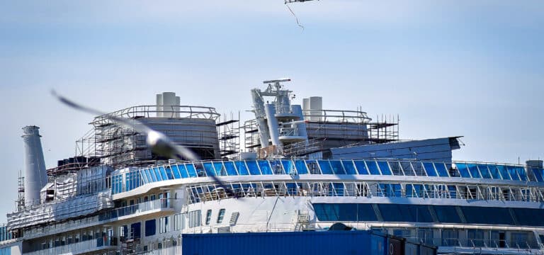 Notfall-Einsatzübung auf der Wismarer Werft