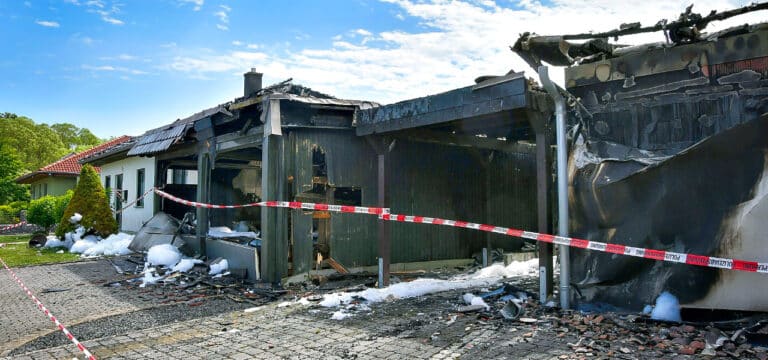 Feuer in Metelsdorf: Welle der Hilfsbereitschaft entsteht – Spendenkonto eingerichtet