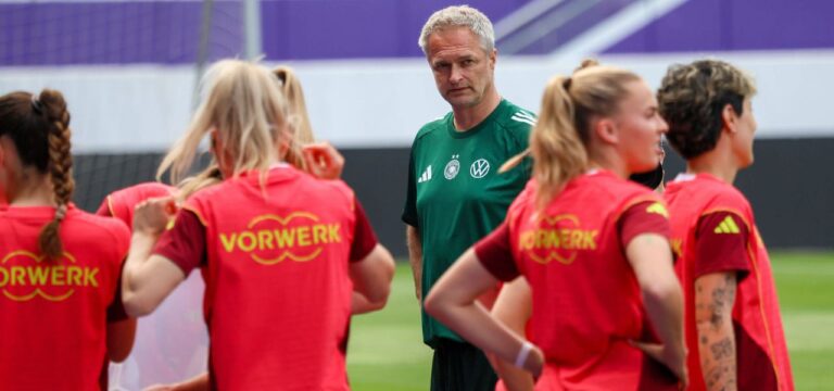 Bundestrainer Wück startet EM-Mission ohne Kritikerinnen