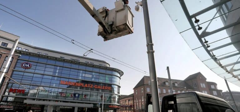 Neue Bildüberwachungsanlage am Schweriner Marienplatz