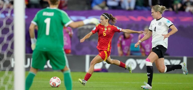 Blackout von DFB-Keeperin?: Spaniens „Geniestreich“ war eiskalt geplant