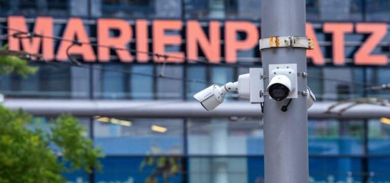 Neue Überwachungskameras am Schweriner Marienplatz