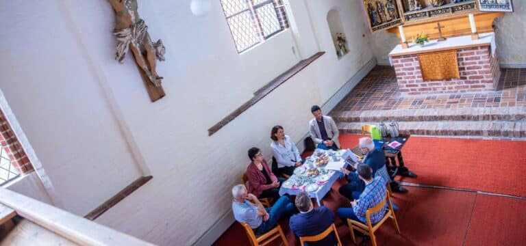 Wismar: Justizministerin Bernhardt auf Stiftungstour in MV