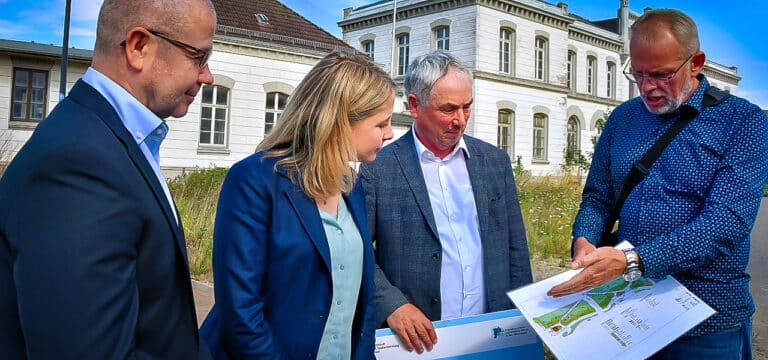 Neugestaltung des Bahnhofsvorplatzes in Wismar hat begonnen