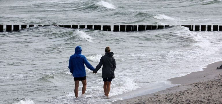 Regen, Gewitter und Sonne – der Sommer zeigt sich launisch