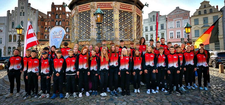 Wismarer Sportdelegation zu den Internationalen Jugendsportspielen verabschiedet