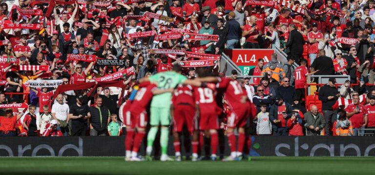 Ohne Wirtz, mit vielen Emotionen: FC Liverpool erlebt „surreale“ Rückkehr nach Anfield