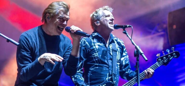 „Jamel rockt den Förster“ überrascht zum Auftakt mit den Toten Hosen