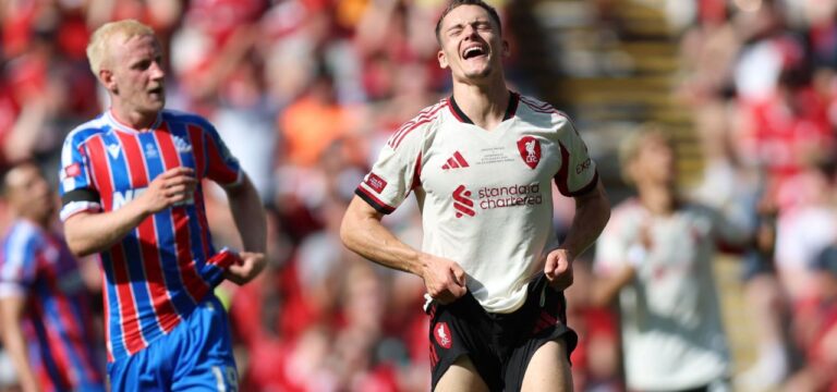 Glasners Palace holt Titel: Wirtz-Pflichtspieldebüt für Liverpool geht in die Hose