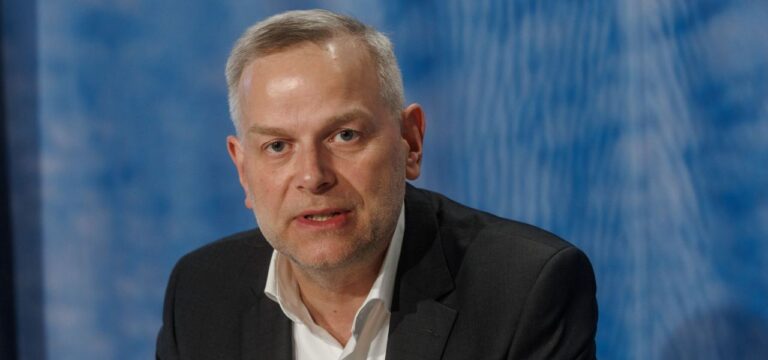 AfD-Landesvorsitzender tritt in Schwesigs Wahlkreis an