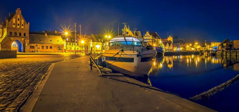 Wismar: „Light Symposium 2025“ heute und morgen im Zeughaus