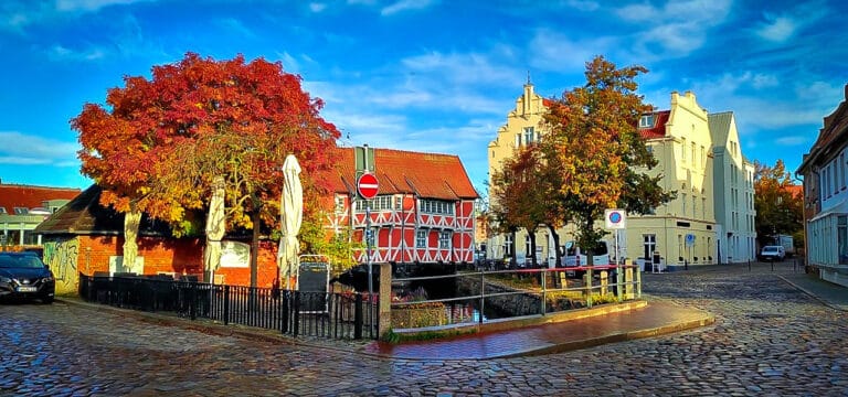 Ruhiges Herbstwetter mit milden Temperaturen im Norden